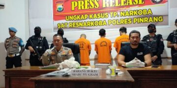 Polres Pinrang Berhasil Ungkap Setengah Kilogram Sabu, Pelaku Terancam Hukuman Mati