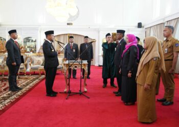 Lantik Pejabat, Gubernur Sulsel: Jabatan Bukan Hadiah Tapi Amanah