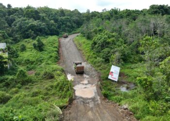Pemprov Sulsel Kerjakan Ruas Jalan Menuju Pelabuhan Penyeberangan Danau Matano-Nuha