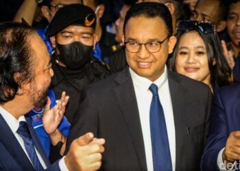 Anies Baswedan bersama petinggi Partai NasDem (foto: detik.com)