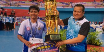 Polres Pinrang Rebut Piala Bergilir Turnamen Voli Kapolda Cup, Kapolres Ungkap Rasa Bangga