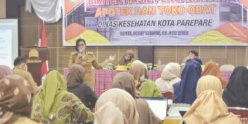 Jamin Ketersediaan Obat Berkualitas, Dinkes Parepare Lakukan Bimtek Pengawasan Apotek