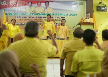 Taufan Pawe Sampaikan Hasil Rakernas Golkar di Barru
