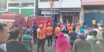 Diduga Dari Kompor Menyala, Ruko di Soreang Parepare Terbakar