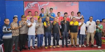Taufan Pawe Resmi Tutup Turnamen Bulu Tangkis Sahabat Daya II, Imbau Tingkatkan Prestasi Lebih Tinggi