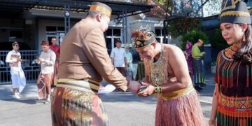 Momen Upacara HUT RI ke-78, 4 Pegawai Kanim Parepare Peroleh Penghargaan