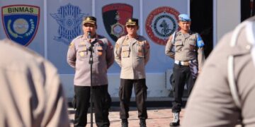 Pimpin Apel, Kapolres Barru Ajak Personel Jawab Tuntutan Ini