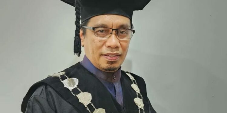 Prof Dr H Muammar Bakry, Lc, MAg