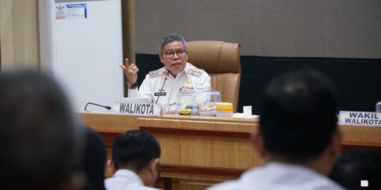 Wali Kota Parepare, Dr HM Taufan Pawe meminta agar penyerapan anggaran pada pelaksanaan kegiatan pembangunan triwulan III tahun anggaran 2023 di Parepare, dipercepat