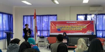Poltekbos Gandeng Mecnesia, Gelar Pelatihan Bahasa Inggris Agar Sukses Berkarier