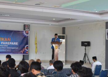 Ketua Bidang Pertahanan dan Keamanan, PB PMII, Arsyad, S. Pd., M. Pd melantik PC PMII Kota Parepare di Gedung Balai Ainun-Habibie, Kelurahan Mallusetasi, Kecamatan Ujung, Kota Parepare, Rabu (9/8/2023) sore