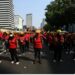 --Massa buruh yang tergabung dalam Konfederasi Serikat Pekerja Seluruh Indonesia (KSPSI) menggelar aksi demo buruh, Kamis (10/8/2023) kemarin.   (Foto: liputan6.com)