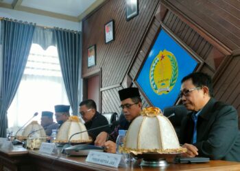 Yayasan Forum Pakar Selayar - Jendela Akademik Selayar (YFPS-JAS) melakukan audiensi dengan Bupati Kepulauan Selayar di Ruang Rapim Kantor Bupati, Jumat (18/8/2023).