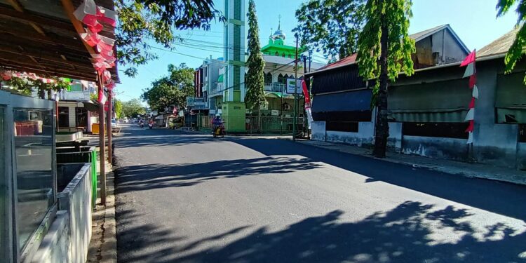 Pengerjaan gorong-gorong Jalan Agus Salim, Kecamatan Bacukiki Barat, Parepare oleh Dinas PUPR dinilai kurang maksimal