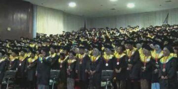Wisuda Periode September, Unhas Cetak 2.740 Lulusan Program Doktor hingga Sarjana