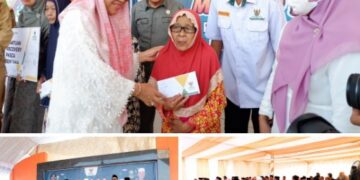 Gelar Maulid Nabi, Baznas Barru Serahkan Santunan hingga Piagam Penghargaan