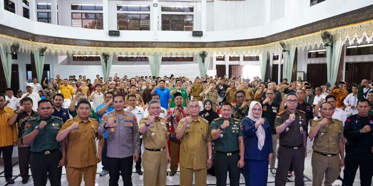 Kepolisian Resor Kota Parepare menginisiasi Deklarasi Pemilu Damai Tahun 2024, dengan menghadirkan semua pihak terkait di Baruga Pratistha Polres Parepare, Selasa (19/9/2023)