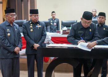 Pemkot dan DPRD Parepare Sepakati Ranperda Pajak Daerah dan Retribusi Daerah