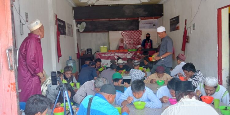 Suasana di RMR Parepare di Jalan Abdul Kadir, Mallusetasi, Kec.Ujung, Kota Parepare. Jum'at (13/10/2023).