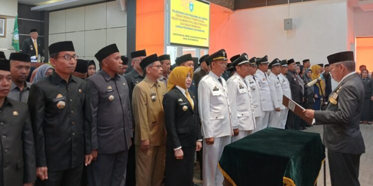 Wali Kota Parepare, Taufan Pawe lantik 110 pejabat di Auditorium Bj Habibie, Senin (30/10/2023).