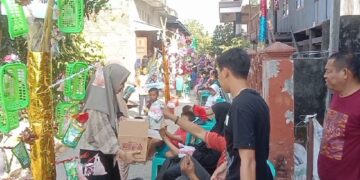 Maulid Nabi di Maritengae, 6000 Telur Hiasi Lorong di Jalan Domba