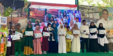 Hadiri Maulid dan Milad MAS, Erna Rasyid Taufan Harap MAS Tidak Boleh Berhenti 