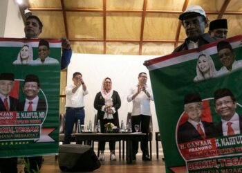 Putri Presiden ke-4 RI Abdurrahman Wahid atau Gus Dur, Yenny Wahid, mendukung pasangan Ganjar Pranowo-Mahfud MD. (Foto: CNN Indonesia)