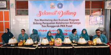Olahan Pisang, Suguhan untuk Pengurus PKK Pusat