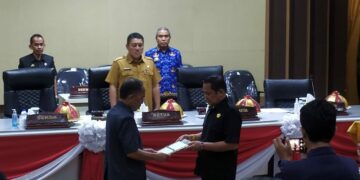 Pemkot Parepare Serahkan Rancangan MoU Pagu Indikatif Wilayah ke DPRD