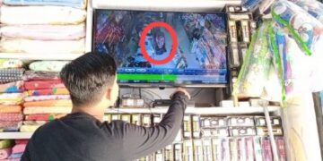 Manfaatkan Momen Keramaian, Ibu-ibu di Pinrang Gondol Sarung Senilai Jutaan