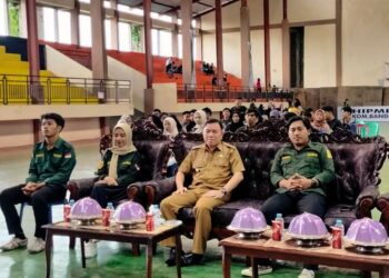 Himpunan Pelajar Mahasiswa Indonesia Parepare (HIPMI Pare) Komisariat Bandar Madani menggelar turnamen futsal Bandar Madani Cup 2024 dengan tema 'Menjunjung Sportivitas, Kembangkan Kreativitas Demi Prestasi Tanpa Batas', di GOR Parepare, pada Senin (22/1/2024). (Foto : artikelnews)