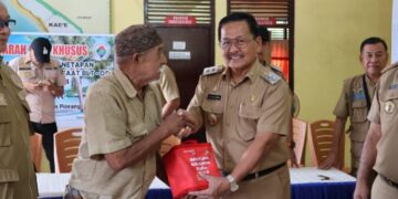 Pemkab Pinrang Salurkan Bantuan di Parengki