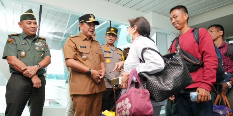 Lion Air resmi melayani penerbangan rute Makassar-Banjarmasin mulai hari ini, Rabu, (3/4/2024). (Foto: Humas Pemprov Sulsel)