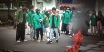 Soal Izin Tambang, Mahasiswa Datangi DPRD Pinrang