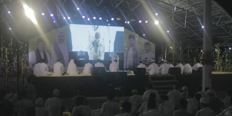 Kegiatan Parepare Bersalawat yang dilaksanakan Erat-Bersalam di Lapangan Andi Makkasau, Kamis (19/09/2024) malam. Foto: Rafli/Pijarnewscom