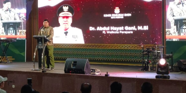 Foto: Ikbal/Pijarnews
Caption: Pj Wali Kota Abdul Hayat Gani saat memberi sambutan diacara Deklarasi Kampanye Damai Pemilihan Wali Kota dan Wakil Wali Kota Parepare Tahun 2024, di Auditorium Kampus IAIN Parepare.