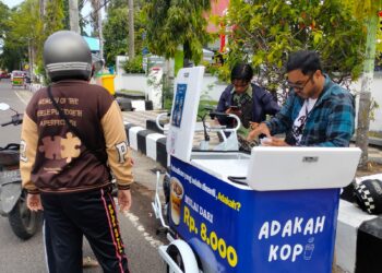 'Adakah Kopi' di depan Telkom Indonesia Kota Parepare, Jl. Andi Isa, Ujung Sabbang, Kecamatan Ujung. Foto: Abnu