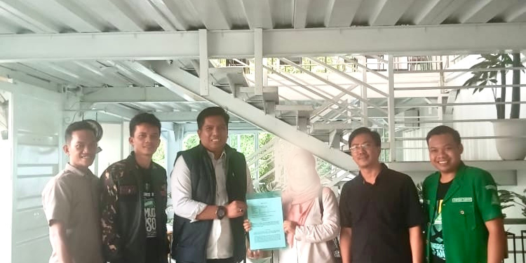 Lembaga Bantuan Hukum (LBH) Ansor Kota Parepare resmi menerima kuasa untuk  mendampingi dokter spesialis dugaan korban pelecehan seksual di RS Habibie Ainun Kota Parepare, Selasa (1/10/2024)