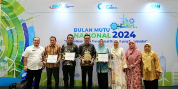 Pemerintah Provinsi Sulawesi Selatan (Sulsel) berhasil meraih penghargaan Indeks Maturitas Tata Kelola Standarisasi dan Penilaian Kesesuaian (SPK) Level 3 tahun 2024 dari Badan Standarisasi Nasional (BSN), di Jakarta Convention Centre (JCC), Rabu (20/11/2024)