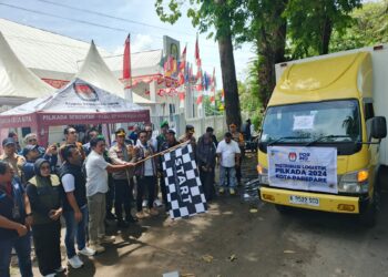 Foto: Ikbal/Pijarnews 
 KPU Kota Parepare, Sulawesi Selatan mulai mendistribusikan logistik pemilihan kepala daerah (Pilkada) 2024 ke empat kecamatan se-Kota Parepare, Ahad (24/11/2024)