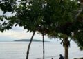 Panorama alam Pantai Arteri yang terletak di Sulawesi Barat, Kamis (12/12/2024)