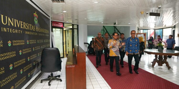 Pj Gubernur Sulsel, Prof  Zudan dan Rektor Unhas, Prof Jamaluddin Jompa