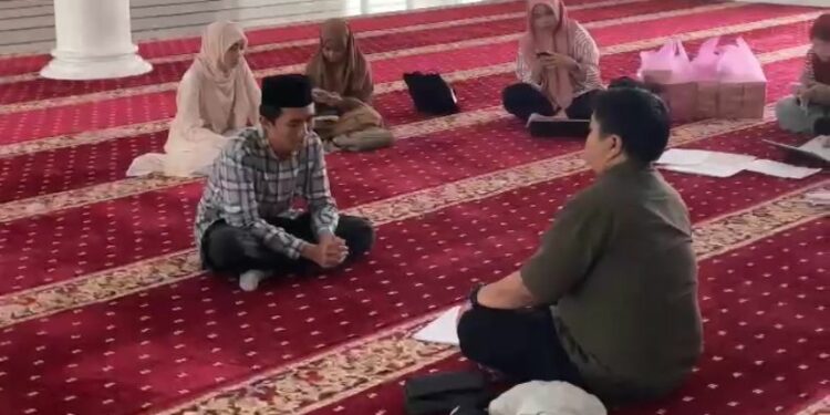 Seleksi jalur tahfidz bagi camaba Bosowa yang berlangsung di Masjid Agung 45, Kamis (16/1/2025)