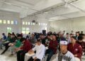 Seminar Kebangsaan bertema "Penguatan Rasa Kebangsaan dan Nasionalisme Generasi Muda dalam Konteks Kebhinekaan"  berlangsung di aula kampus STIKes Bina Bangsa Majene, Jumat (31/1/2025)