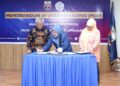 MoA ditandatanganani oleh Dekan Faperta Unibos, Ir. Andi Tenri Fitriyah, M.Si., Ph.D, bersama Dekan Fapetkan Unsulbar, Prof. Dr. Ir Sitti Nurani Sirajuddin S.Pt., M.Si.,IPU., ASEAN. Eng dan Dekan Fapertahut Unsulbar, Prof. Dr. Ir. Kaimuddin, M.Si  di Ruang Rapat Senat lt. 9 Gedung 1 Unibos, Selasa (4/2/2025)