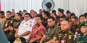 Pj Wali Kota Parepare, Abdul Hayat Gani menghadiri peresmian sarana dan prasarana Kejaksaan Negeri Parepare, Rabu (12/2/2025) (Foto: Faizal Lupphy)