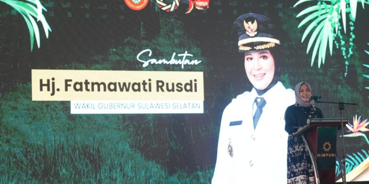 Wakil Gubernur Sulsel, Fatmawati Rusdi, menghadiri Sidang Umum Majelis Perhimpunan Organisasi Ikatan Alumni Perguruan Tinggi Negeri Indonesia (HIMPUNI), yang dilaksanakan di Hotel Four Point by Sheraton Makassar, Jumat (21/2/2025)