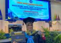 Sari’ul Fahmiati Fadilah, mahasiswa Program Studi Ilmu Komunikasi, Fakultas Ilmu Sosial dan Ilmu Politik (Fisip) dinobatkan sebagai Wisudawan Terbaik Universitas Muhammadiyah Makassar