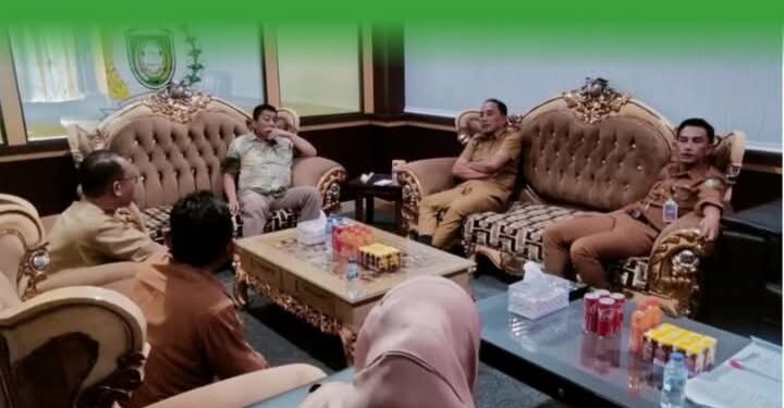 Pimpinan DPRD Kota Parepare mengikuti rapat koordinasi secara virtual bersama Menteri Dalam Negeri, Tito Karnavian, Senin (3/2/2025)