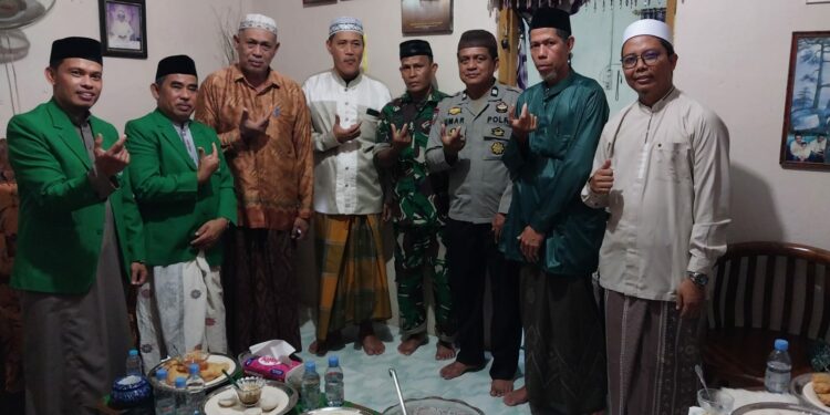 Pimpinan dan Dosen UMI Safari Ramadan, Sasar Lima Masjid di Desa Tamangapa Pangkep